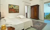 Romantic Hotel & Restaurant Villa Cheta Elite