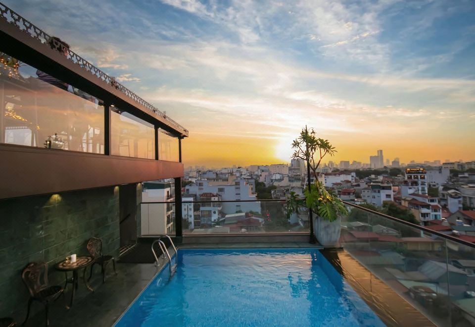 GM Premium Hotel — Provider reference image · room and view may differ