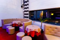 Hotel Malinowski Business - พร้อมอาหารเช้า