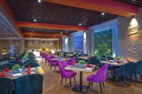 Royale Sarovar Portico Agra - breakfast