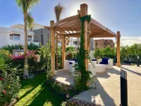 Luxury 4BRs Villa in Hurghada with a Private Heated Pool - Villas