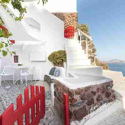 White Cave Villa by Caldera Houses Others