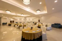 Coral Resort and Spa Centrally Heated Mountain Side Resort Manali - Business