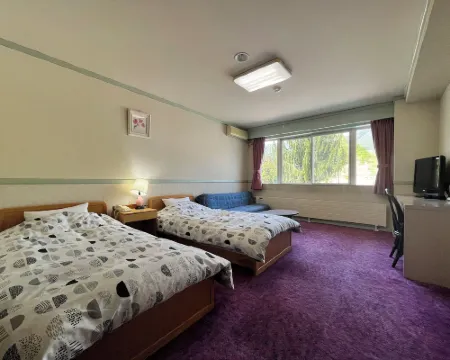Hotel Sunny Valley Hotels in Otari