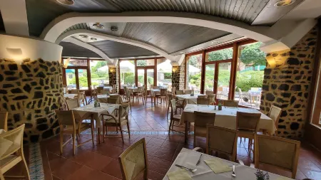 Club Dobogómajor Superior Отели в г. Cserszegtomaj