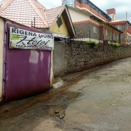 Rigena Lions Hotel Отели в г. Накуру
