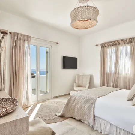 Volcano Luxury Suites Milos - Adults Only