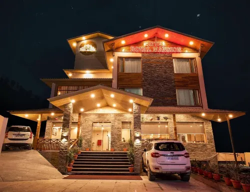 Royal Mansion Hotel a Bhuntar