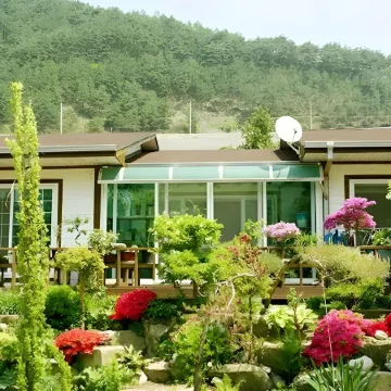 Bonghwa Power Plant Guesthouse