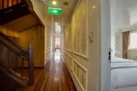 Signature Royal Halong Cruise