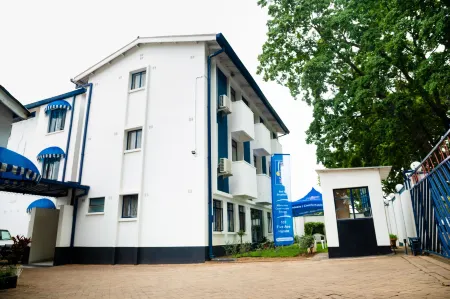 Horizon Inn Отели в г. Хараре