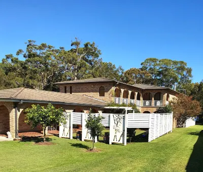 The Sanctuary at Paradise Beach B&B