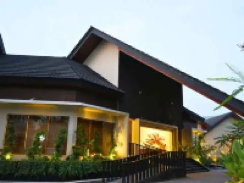 Azana Garden Hill Resort Blora Hotels in Blora Regency