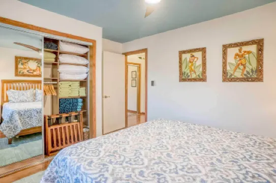 Tropical & Serene Garden Vistas