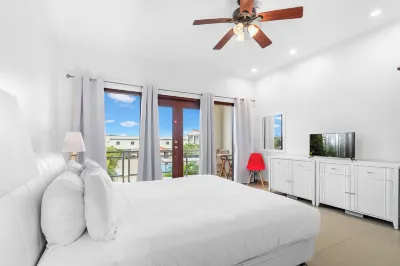Aruba Breeze 4 Hotels near Aruba Oasis Eagle Beach Ocean Front