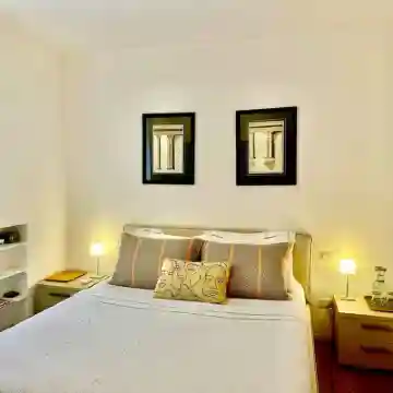 In Rome at Spanish Steps Classy Apartment with Modern Design in an Historic Palazzo Rooms