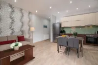 Kamis Suite