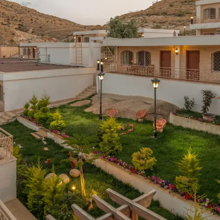Petra Guest House Hotel