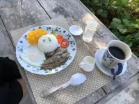 Kandugyap House by the Sea - breakfast