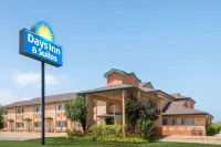 Days Inn & Suites by Wyndham Wichita Hotels in Derby