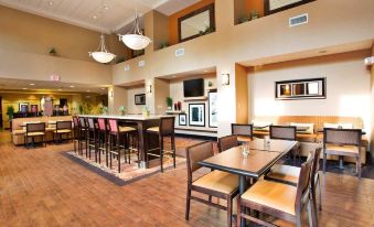 Hampton Inn & Suites Laurel