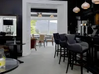 Lakes Hotel & Spa - 5-Star