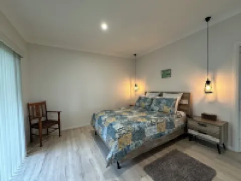 Blueberry Hills on Comleroy Farmstay - Self-Contained Cottages
