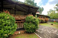 The Mastodon Valley Safari Resort Hoteles cerca de Udawalawa Elephant Orphanage