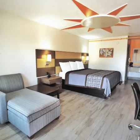 Scottish Inns & Suites Shenandoah Woodlands Mall