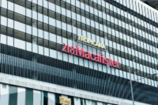 Tropicana 218 Macalister by 悦來客棧