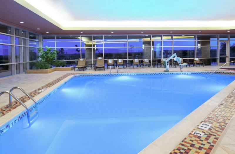 Embassy Suites by Hilton Loveland Conference Center & Spa photo 2