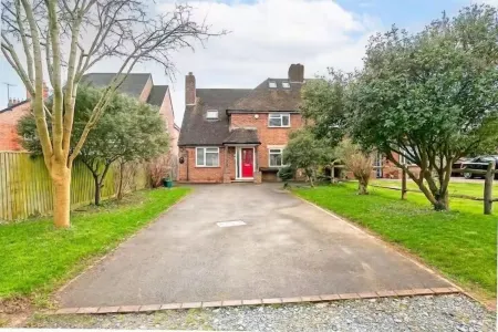 Charming 4 Bedroom Home Near Oxford! Отели в г. Форест Хилл вит Шотовер