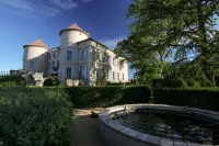Château de Potelières Hôtels à : Saint-Victor-de-Malcap
