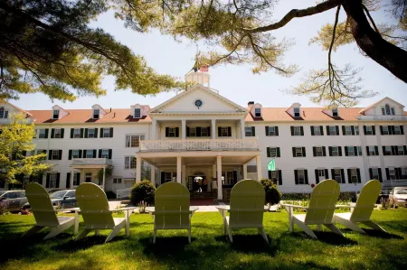 The Colony Hotel Отели в г. Кеннебанкпорт