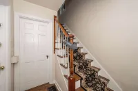 Kenwood Keys 2 Stay for 6! Hotels in Kenwood