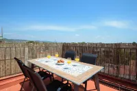 Castelldefels - Apartment - Sleeps 4 - Beach Side - 3 stjerner