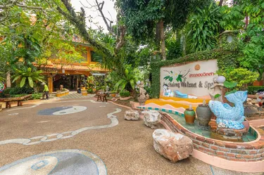 รูปภาพของอ่าวฉลองวิลล่า รีสอร์ท แอนด์ สปา