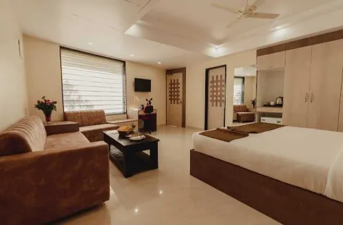 Hotel Bigwig Hotels in Jabalpur