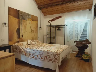 La casa sul tetto, Room's & Glamping Hotel in zona Casa Leopardi