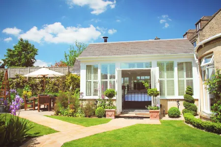 Croft House Guest Suite Painswick