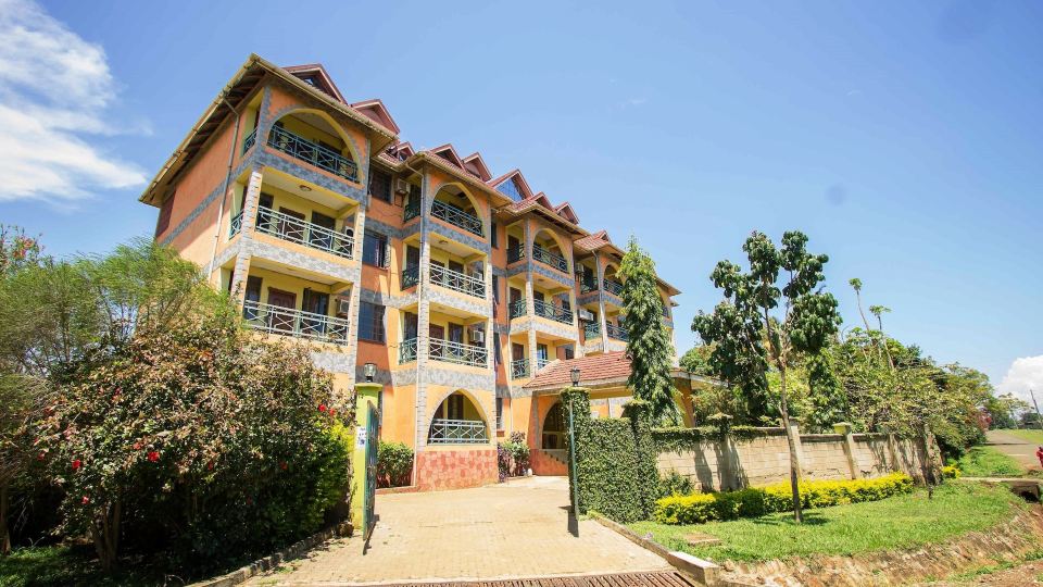 Parkview Safari Hotel and Apartments