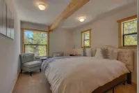 아반트스테이의 블랙 베어, 타호 돈너에 넓은 바이킹 로지, 게임룸 & 핫 터브!