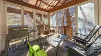 Gapyeong Lulu Kids Pension - Mountain view