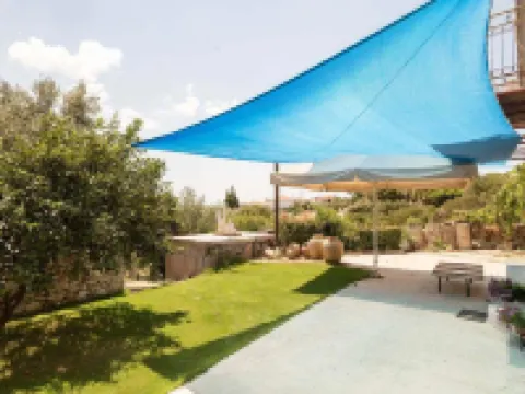 Traditional Luxury Villa Retreat in Pidasos Hotels in Pylos