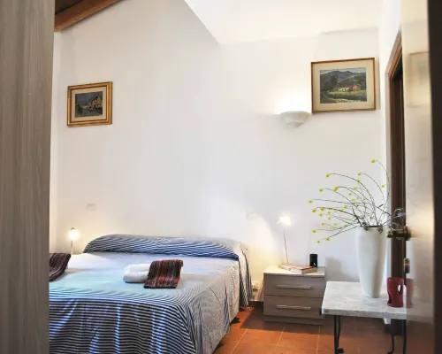 Red Roses Appartamento Al Piano Terra in Villa Hotels in Itri
