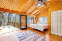 Sunset Ridge @ Trailhead Cabins Hotels in Monteagle