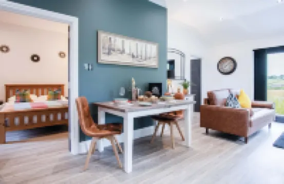 The Shed - 1 Bedroom - Cosheston