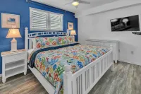 $149 A Night! Fall Special, Sept 18th-30.th. Best Location & Waterviews!!!!!