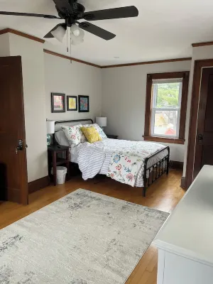Cheerful home away from home in welcoming Wausau!