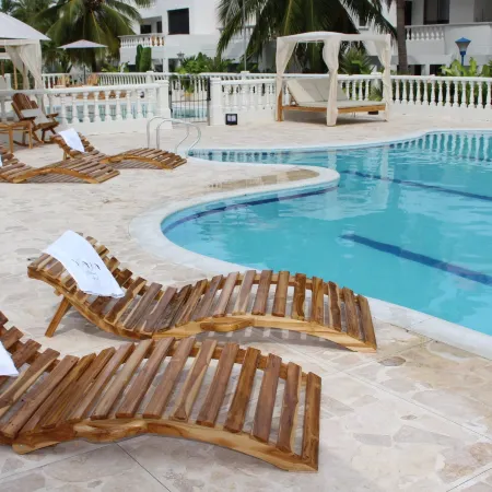 Vaia Hoteles